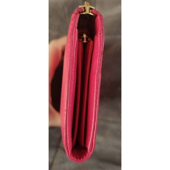 Salvatore Ferragamo Pink Saffiano Leather Vara Bow Zip Continental Wallet - Picture 4 of 11